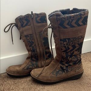 Teva Brown and Black Patterned Winter Boots